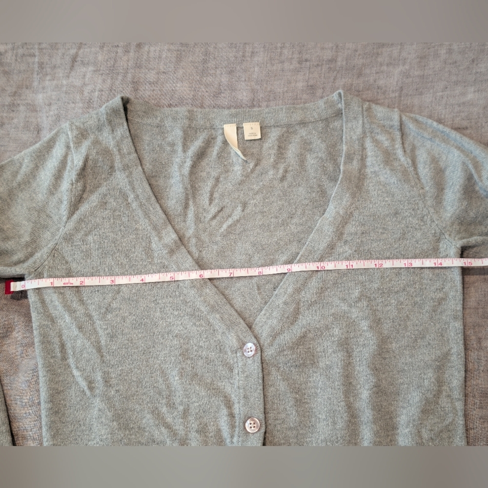 Frenchi Longline V-Neck Button-Up Cardigan Light Gray Size S - Picture 9 of 10